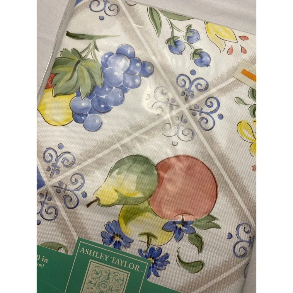 Ashley Taylor Concepts 52x70 Oblong Flannel Backed Vinyl Tablecloth Fruit Floral